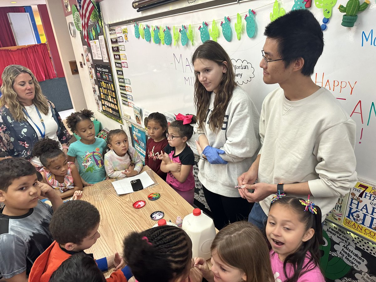 Mr. Little tweet media