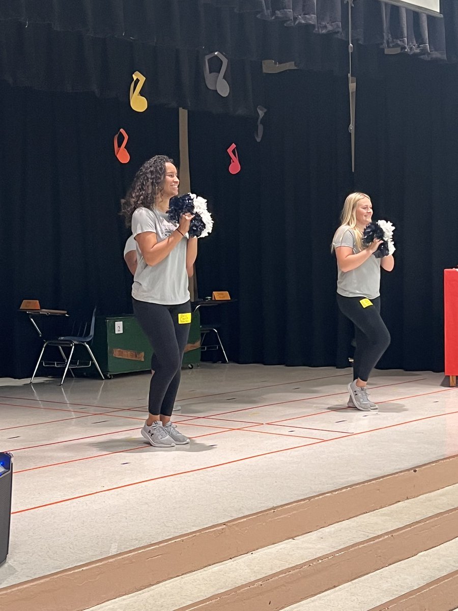 Oceanair had their annual SOL Pep Rally today before testing begins! It includes ODU cheerleaders, the Oceanair Step team, student performers, and a skit from the Leadership team! <a href="/KatrinaRountree/">Katrina Rountree-Price</a> @Cluster2ES @NPSchools <a href="/DrDoreatha/">Dr. Doreatha White</a>