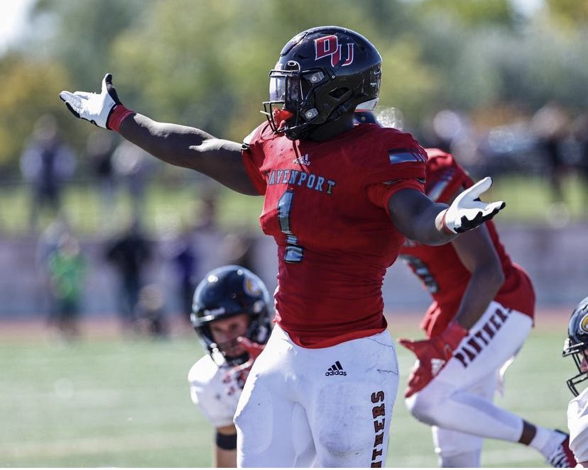 Blessed to receive my first offer from Davenport university <a href="/TheD_Zone/">The D Zone</a> <a href="/smsbacademy/">SoundMind SoundBody®</a> <a href="/CoachRodOden/">Coach Rod Oden</a> <a href="/CoachHill1/">Jimmy Hill</a>