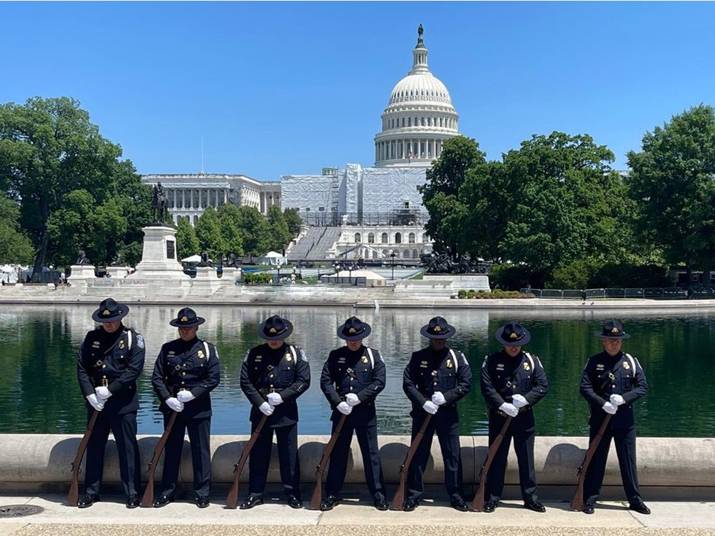 CBPSouthTexas's tweet image. .@DFOLaredo Laredo Port of Entry’s Honor Guard Drill Team earned the Chief Judge Award at the Steve Young National Honor Guard competition held in Washington, DC during National Police Week. Congrats! #FieldOperations bit.ly/3MvjY40