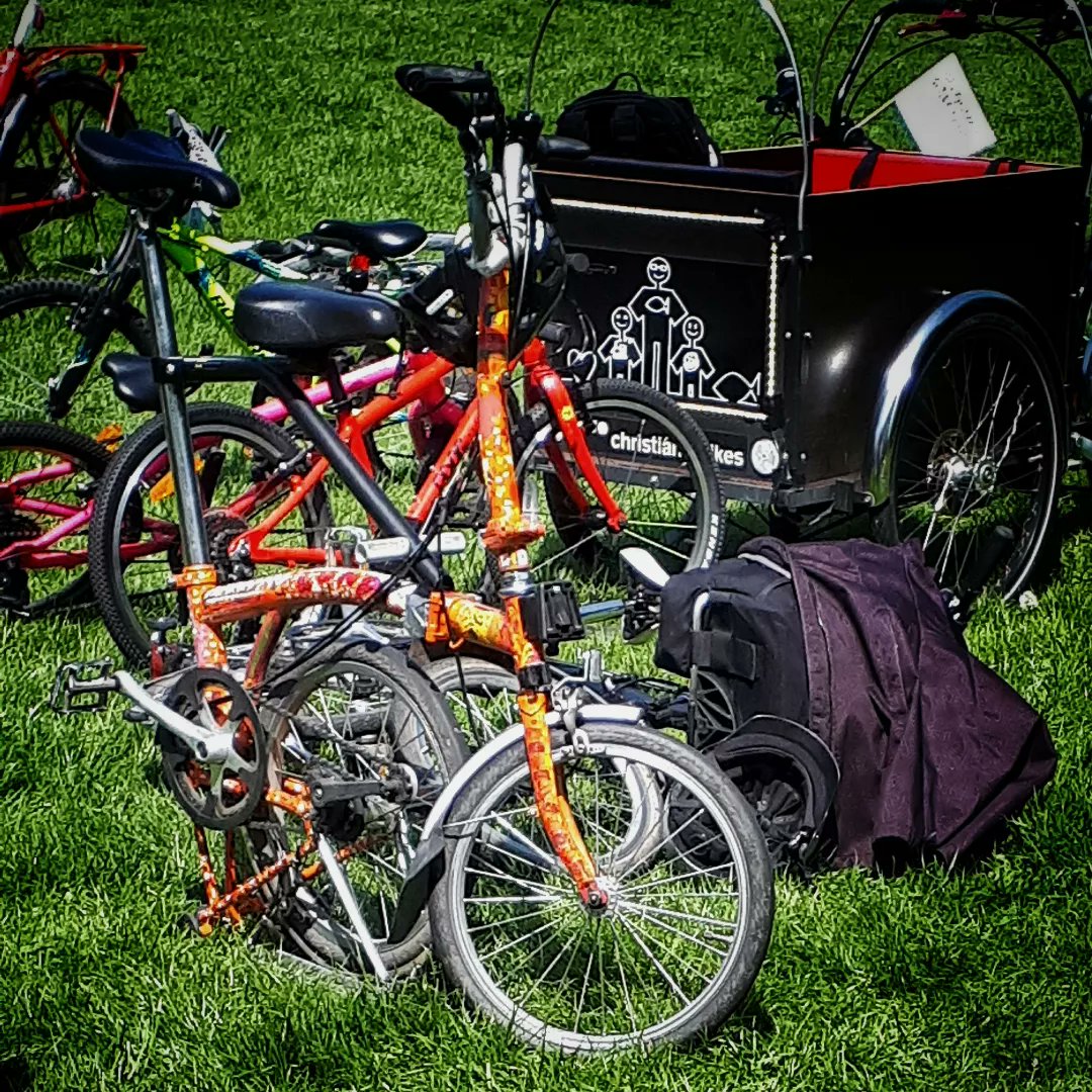 acubaninlondon's tweet image. The #Bromptons were out in force yesterday at #HammersmithandFulham #communityride. Maybe I should have brought mine, too. 😊

#Bromptonlife #Bromptonbicycle @BromptonBicycle  @BromptonJnLDN #Brompton #cycling #cyclinglife #bicyclelife #bicycles #visitbritain #visitengland #cycle