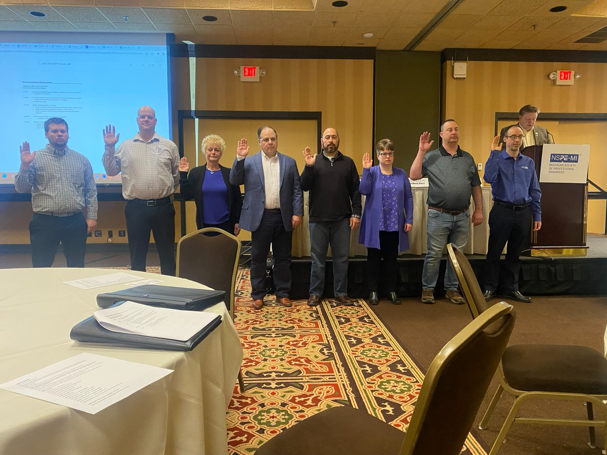 MichiganSPE's tweet photo. Thank you to our annual conference sponsors and exhibitors! 

James Kirkwood and Justin Fudge received the Order of the Engineer, 2023-2024 board officers sworn in, Martha Thompson was the 2023 Engineer of the Year, and Danielle Yoon was the 2023 Young Engineer of the Year. https://t.co/vGpEa6tHKH