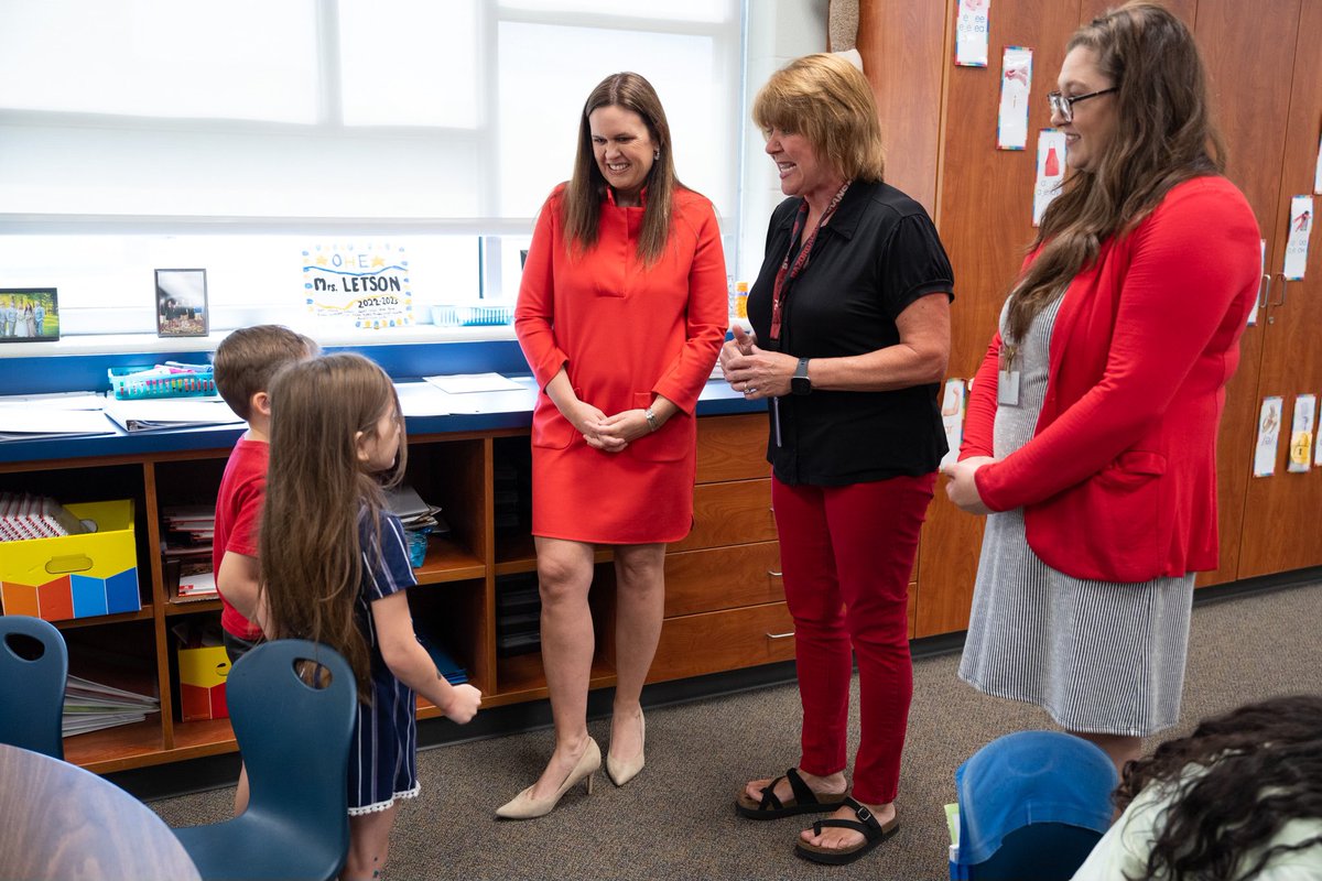 Sarah Huckabee Sanders on Twitter "After I got my kids off to school