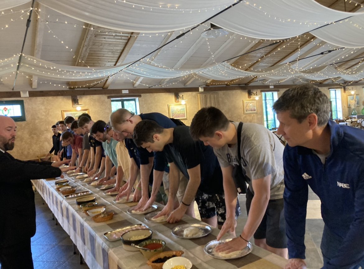 We’re sad to see this trip come to an end, but what an awesome week it was! Great games, great sites and tons of fun activities with an AWESOME group. A week none of us will forget🇮🇹🇮🇹