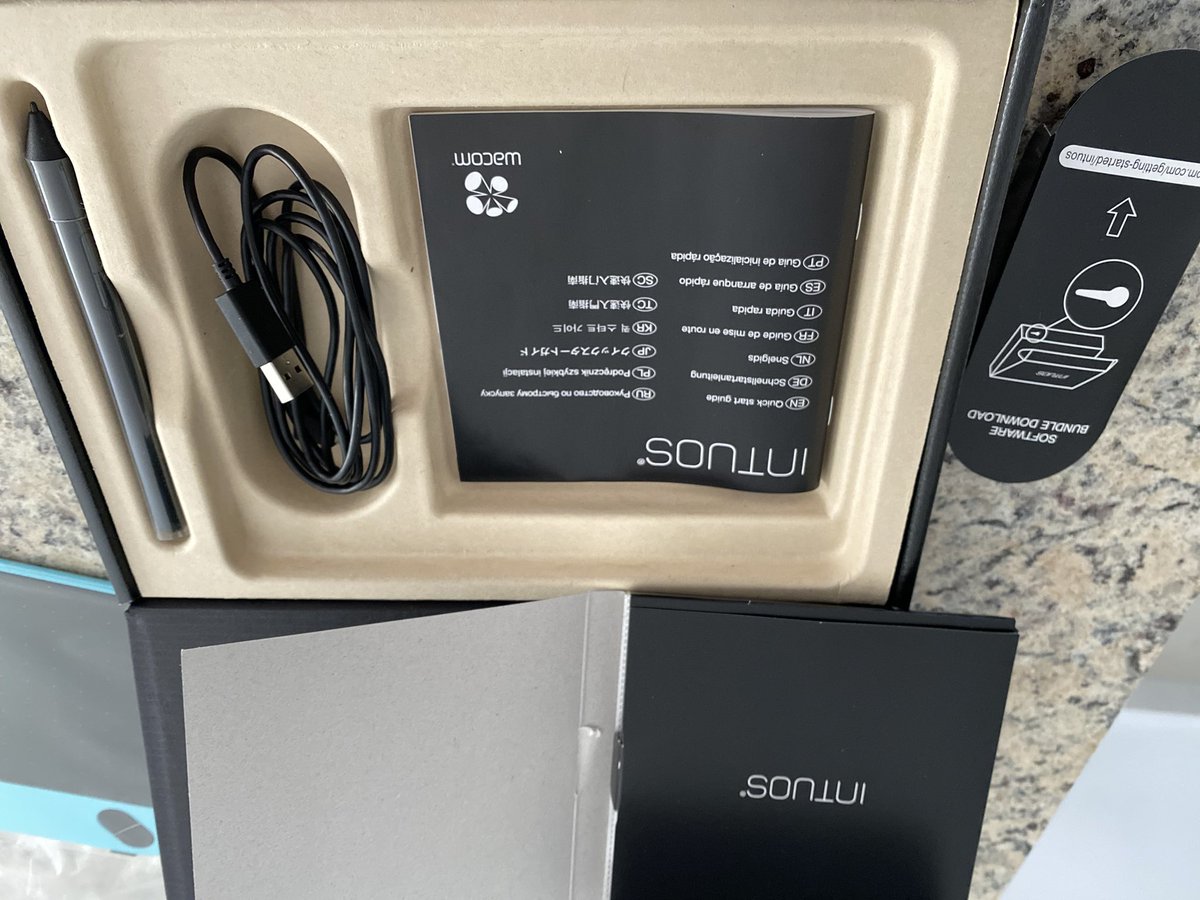 randyacos's tweet photo. WACOM INTUOS DRAW

Se conecta a Mac (10.8.5 o superior) o PC (Windows 7 o superior) a través de un cable USB.

Precio: Gs. 500.000 https://t.co/MG6Vi1JY58