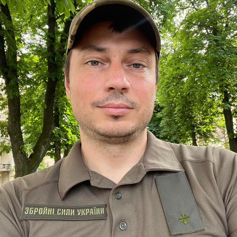 viktor smyrnov#STANDWITHUKRAINE#💙💛 (@smyrnovvik17778) on Twitter photo 