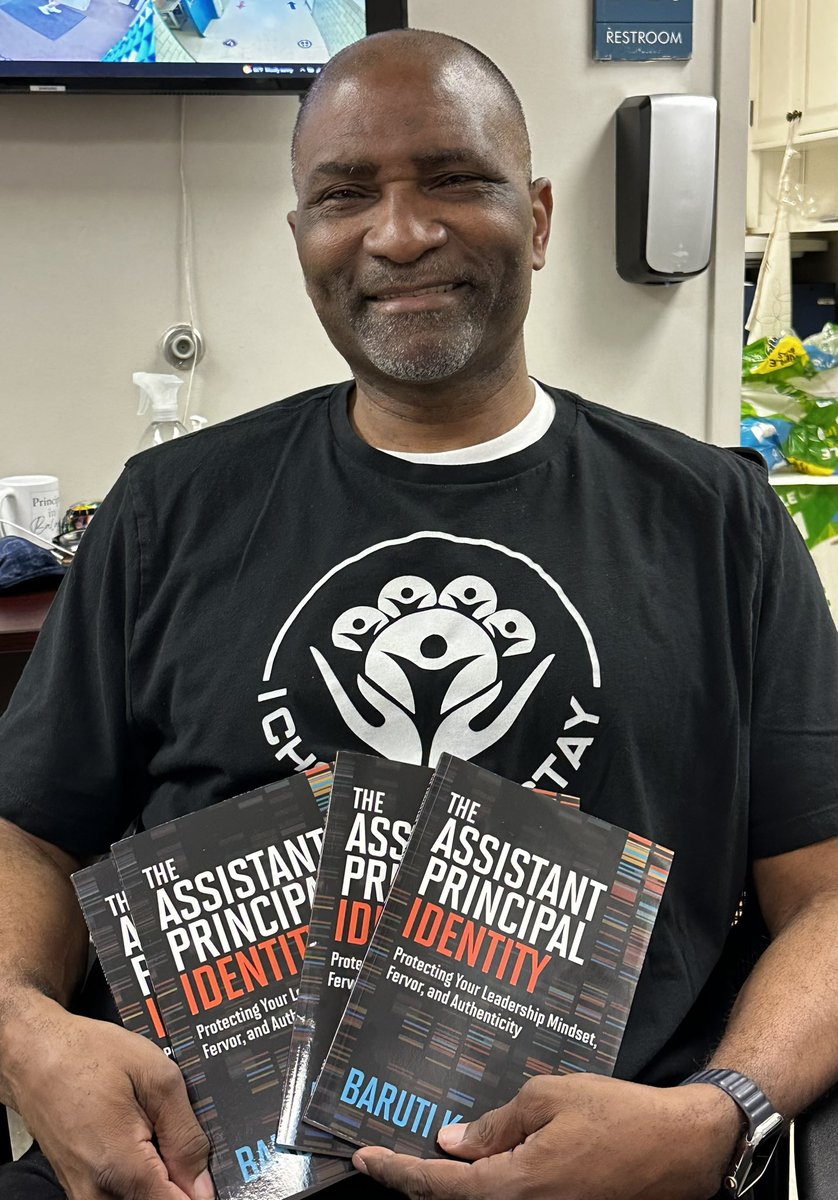 I was an assistant principal in 1998! And I am still trying to find my identity! 😆 Hang in there AP’s! Much love and support for my brother @PrincipalKafele…
#AssistantPrincipals #leadership