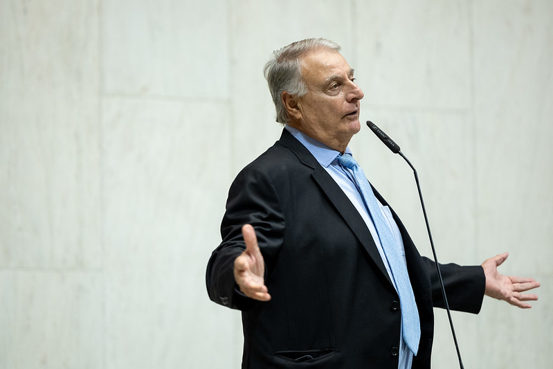 AssembleiaSP's tweet image. ⏰ As sessões ocorrem às 14h, de segunda a sexta-feira, e são transmitidas ao vivo pela #RedeAlesp. Os detalhes você pode acompanhar pelo nosso canal do Youtube.

#parlamentares #deputadas #deputados #plenário #dengue #situaçãoderua