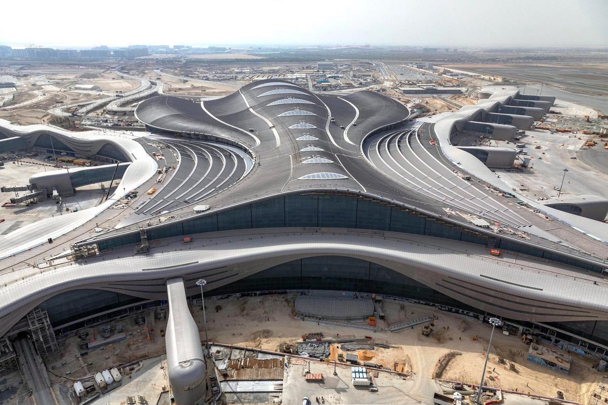JobsInDubaicom's tweet photo. New projects coming to Dubai, New jobs in Dubai Jobs open in Dubai. Are you looking for a job in the UAE, Apply to over 2000 top employers in Dubai, Apply here, click the link below https://t.co/q0HtanwPjE https://t.co/WYMYgnoze9