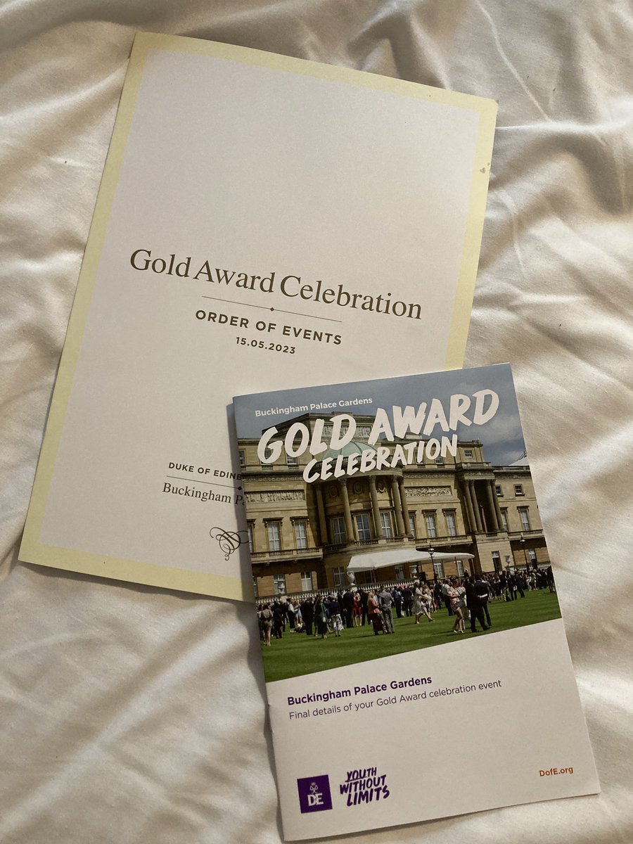 LifeBridgeASEND's tweet image. Congratulations to the @DofE Gold Award Holders from @Lifebridge who attended the Gold Award Celebration at Buckingham Palace. We are very proud of every one of you! Hope you had an amazing day that you will treasure forever.