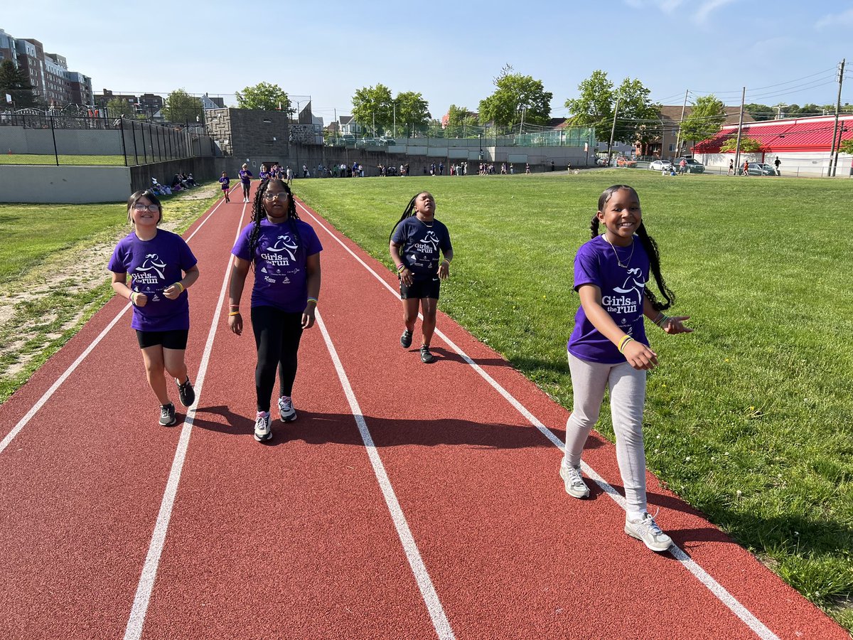 Mrs. Linnea Engles tweet media