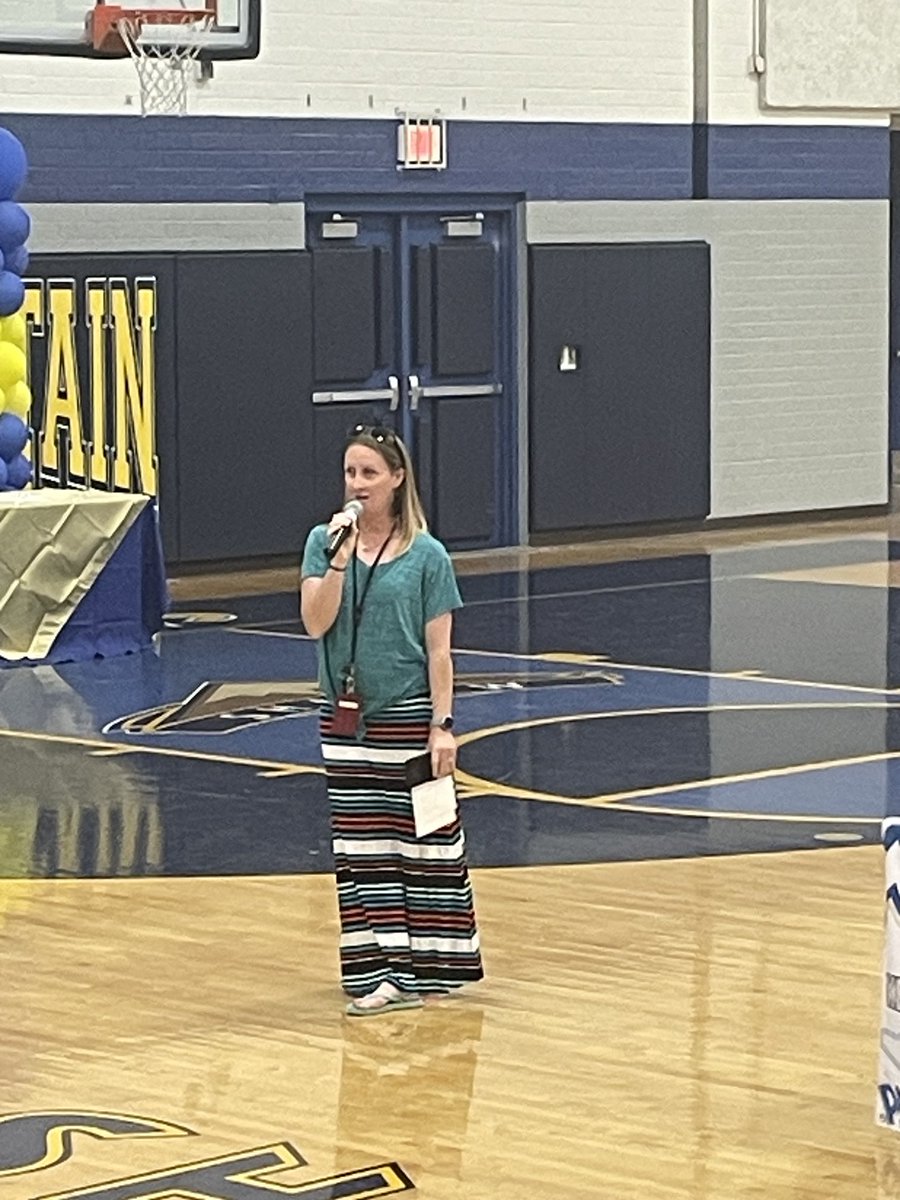 PVUSDATHLETICS's tweet photo. Shadow Mtn HS Senior Athletic Signing - Go Matadors! Congratulations to the hard-working Athletes, their Parents, SMHS Athletics and Staff for a fantastic presentation! @pvschools @SMHSMatadorPTC @SMHSspirit @MatadorsBASEBAL @matadorsvb https://t.co/HopH9MdR8k