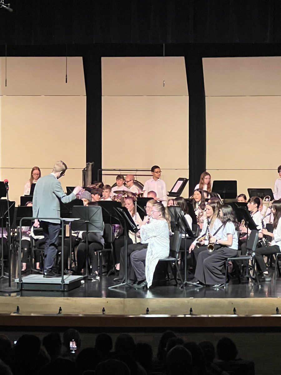 fairfieldschoolsuper tweet media