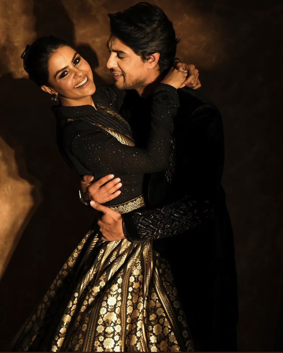 JashavGoyal's tweet photo. Don't you give up, nah-nah-nah
I won't give up, nah-nah-nah

#PriyAnkit #AnkitGupta
#PriyankaChaharChoudhary 
#PriyAnkitforever ♾️💞💍🤲🤞🤞🧿 https://t.co/GQTSpdEcdo