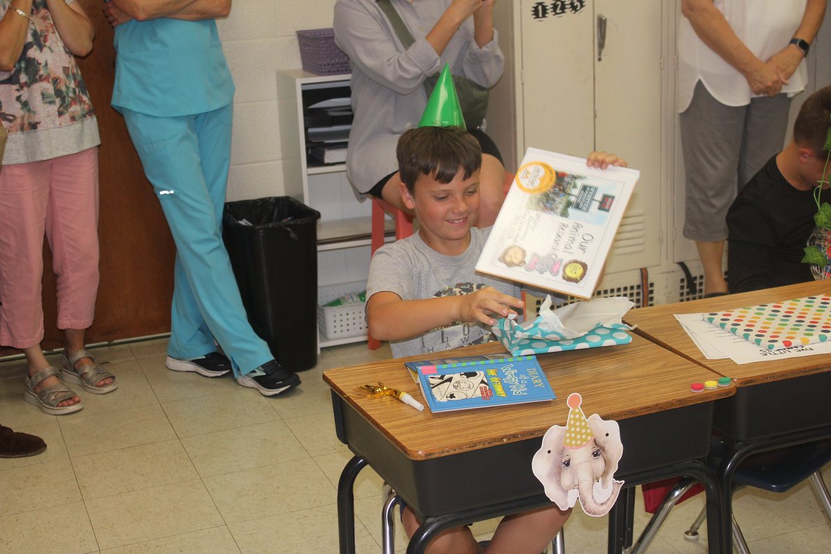 Ms. Woods’ World Changers tweet media