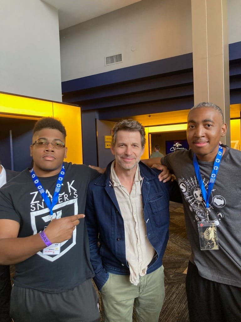 This is still crazy to me he also told me he hopes to finish his Justice league arc  #RestoreTheSnyderVerse #SellSnyderVerseToNetflix