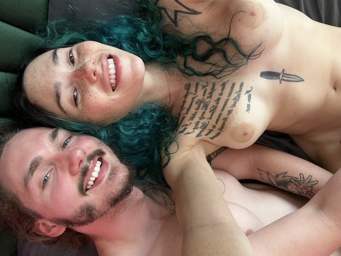 My boyfriend just fucked my ass for the first time ever! https://t.co/lbwJkljvDx