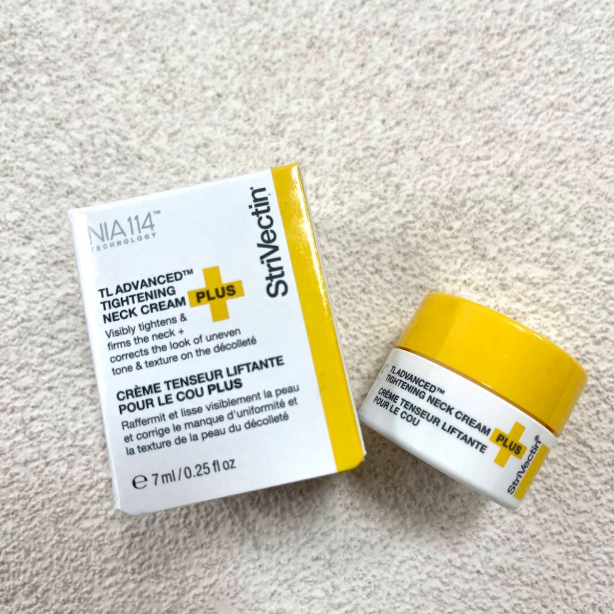 jeffbstore's tweet photo. 〰️Preorder〰️
🧖🏼‍♀️StriVectin Advanced Tightening Neck Cream 7ml.🧖🏼‍♀️ ครีมทาคอ กระชับริ้วรอยประหนึ่งร้อยไหมที่คอ ได้รางวัล 2 ปีซ้อน 🇺🇸 

✖️Price : 175฿✖️

➖ ราคาปกติ 30ml. 2,490฿ 

📌 จ่ายตอนของมา แต่ห้ามเทน้า
📍รับจำนวนจำกัด
(รอของ6-8week) #jeffbpre

☁️ mention / dm ได้เลยค่า ☁️ https://t.co/koCm1Q4pnN