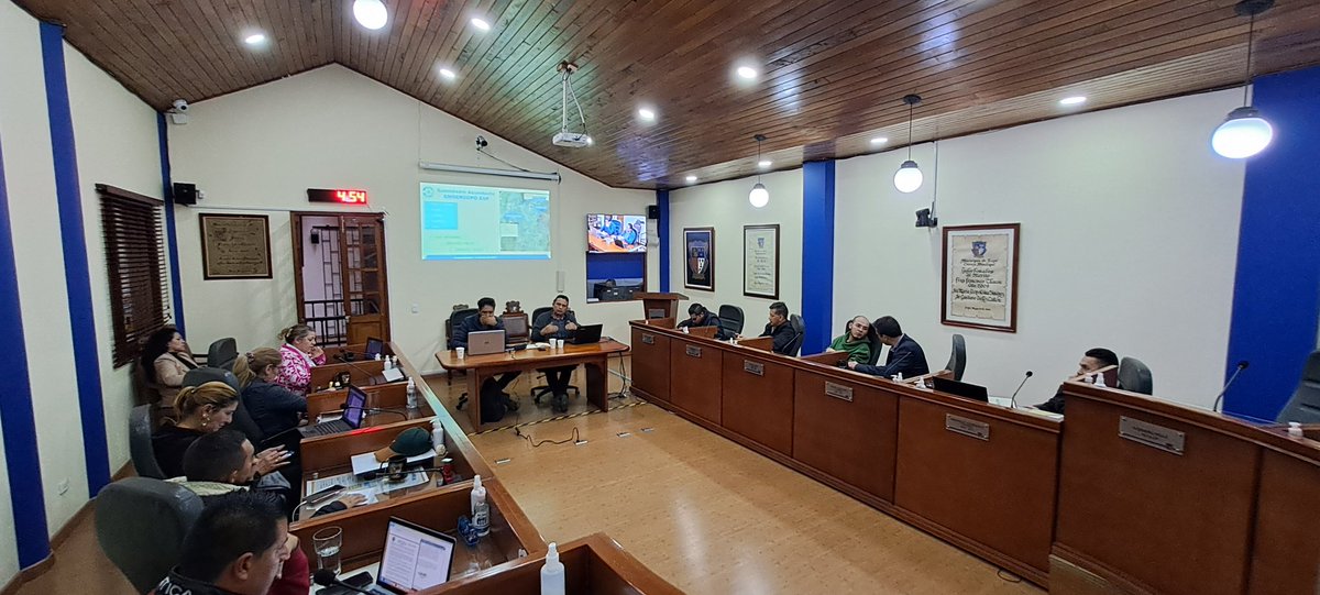 concejodesopo's tweet photo. #ControlPolítico Estamos en control político a EMSERSOPÓ.
Sigue la transmisión aquí https://t.co/uRt1A1Kc8z

#ConcejoDeSopó https://t.co/gPunDqRGrG