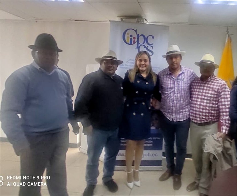 PuebloMontubioE's tweet image. Por delegación del Presidente #LuisLayedra la #ComisionEjecutiva acompañó y respaldó a nuestra representante @VerdezotoJoha en la 1ra. Asamblea del @CpccsEc dónde se eligió como sus principales a @alembertveraec cómo presidente y @nicolebonifaz como Vicepresidenta.