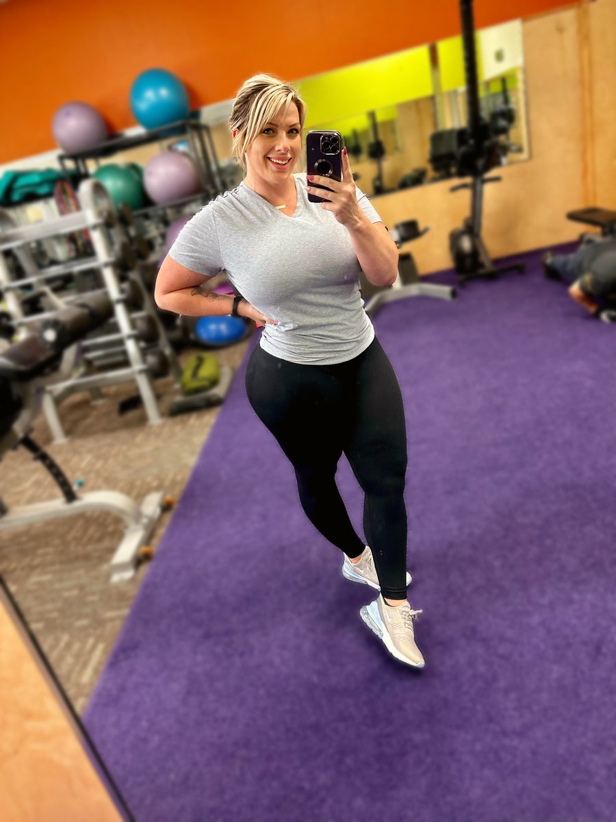 Withstand The Weight on Twitter "Starting the week off right and in