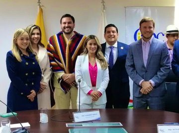 VerdezotoJoha's tweet image. 🇪🇨 @PuebloMontubioE , #JuntasDelCampesino, #OrganizacionesDeSegundoGrado, #Mujeres, #Jovenes, gracias por su guía y estar aquí @CpccsEc respaldándome, firmes a nuestras convicciones de hacer un mejor país junto a Uds.