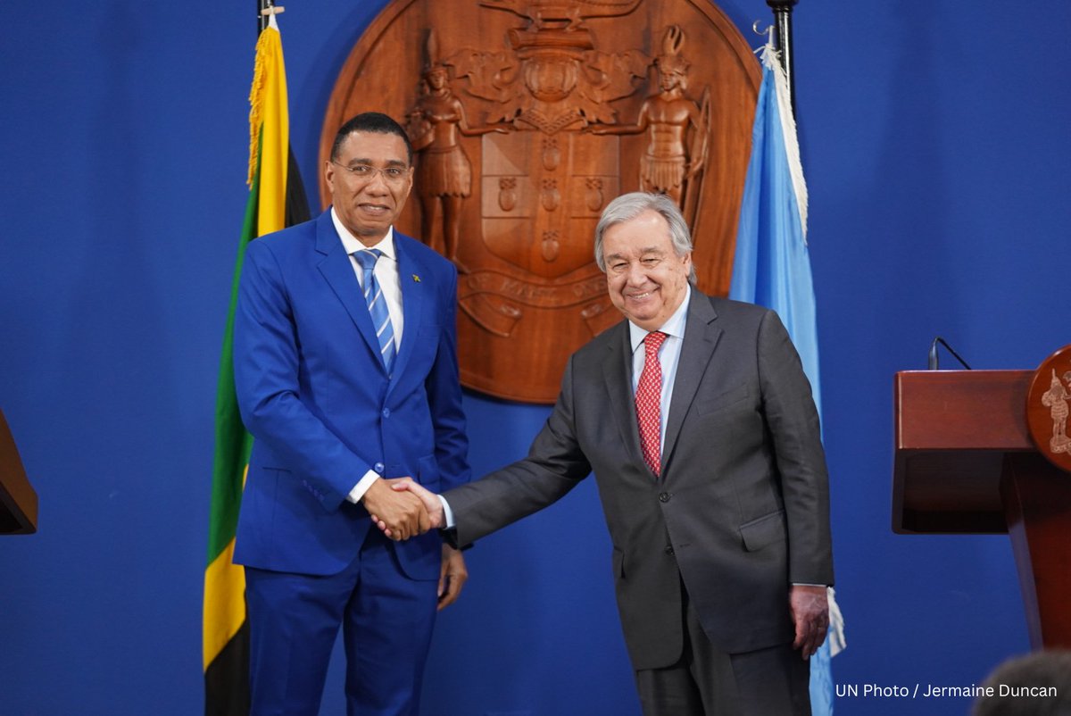 antonioguterres's tweet photo. In Jamaica with PM @AndrewHolnessJM for talks on how climate change &amp; the financial crisis are hitting developing countries, particularly Small Island Developing States.

The decisions taken by the #G7 this week will be crucial to the well-being of billions in the Global South. https://t.co/3GewwKt2Nz
