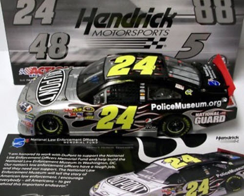 #DiecastForSale on DCR: $65.00 Jeff Gordon #24 Law Enforcement Officers Memorial Fund Police Museum 2010 Chevy Impala   
diecast.sale/432wP3n

#jeffgordon #nascar #diecast