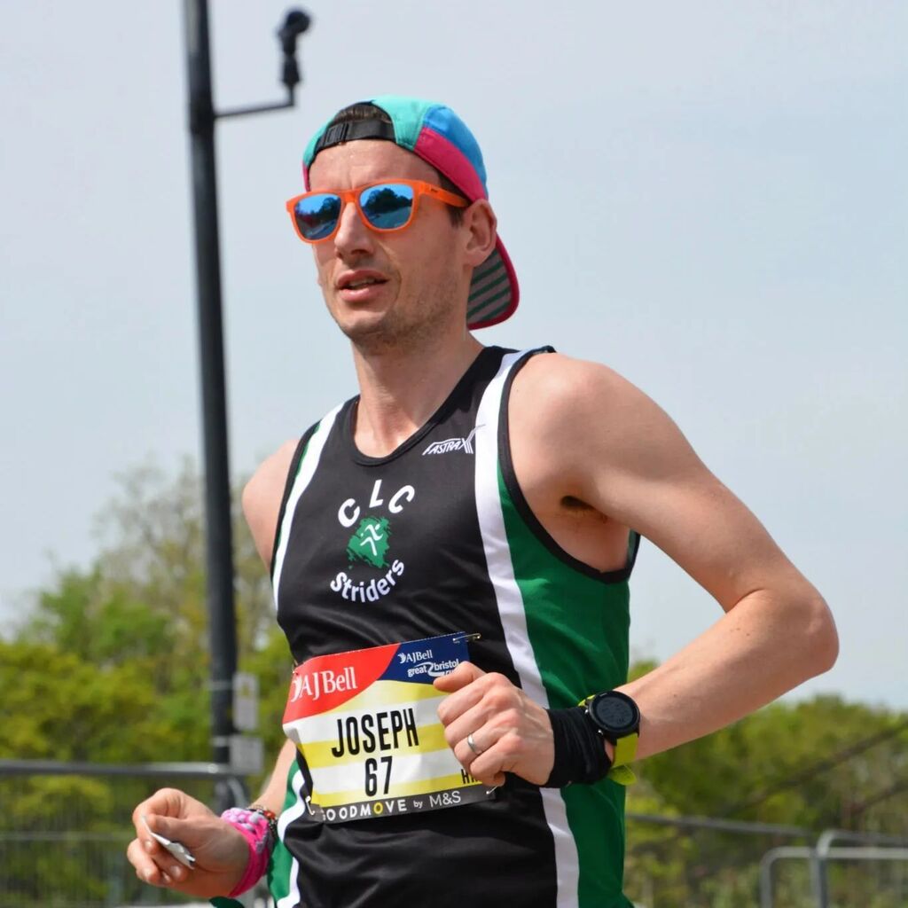 🟢⚪⚫ WEEKEND RACE ROUNDUP 

In addition to the Bourton mile there was plenty more racing action for the Striders this weekend, head to our website for the full review - link in the bio

Joe Willgoss - Bristol Half - 75:26
Liza Bradshaw - Bristol 10k -… instagr.am/p/CsR6C4EN60L/