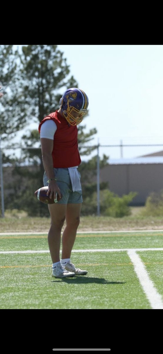 Had an amazing spring with the guys!! Can’t wait to get back to work in the fall!!💛💜 please check out my highlights below!! @rdorceus72 <a href="/CoachSeanKelly/">Sean Kelly</a> <a href="/coachterrykarg/">Terry Karg</a> 

hudl.com/v/2L0HQN