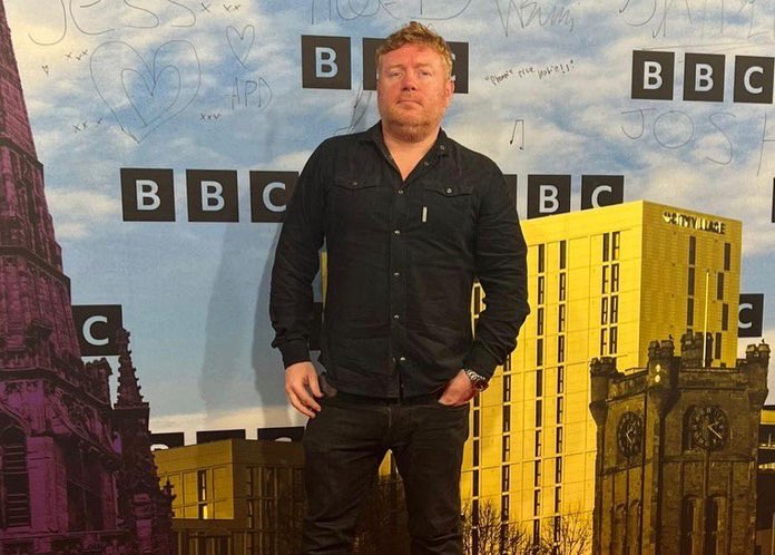 Been a while <a href="/Twitter/">Twitter</a> maybe I might be back depending on how many likes and retweets I get  #deancrazylegs