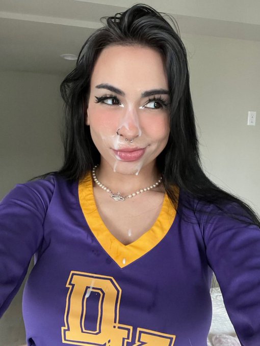 Blodvy’s pics and videos