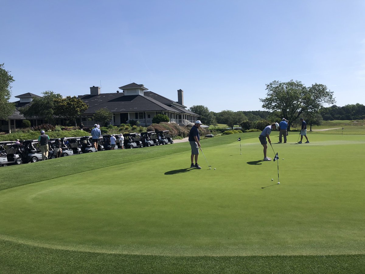 golfsuper247365's tweet photo. Beautiful day and a great turn out for our annual @PalmettoGCSA fundraiser tournament. Thank you to Barefoot Dye Club for hosting us and absolutely knocking it out of the park with service and food. What a Day!Thanks for the help everyone involved with setting up. @CarolinasGCSA https://t.co/9eEz6v689N