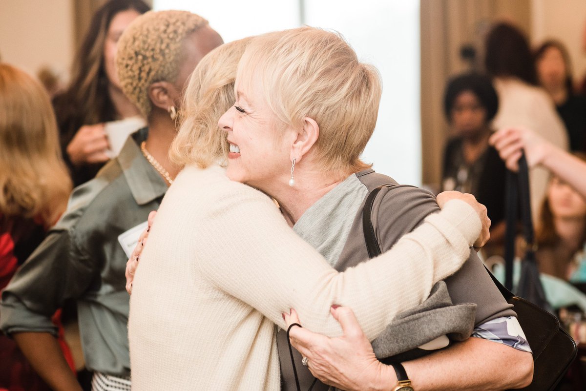 Hugs & connection. It's what we are about at #InfluenceWomen. We're excited to host the next event at #NRB23 in Orlando. Tkts/Info influencewomen.org 

#womeninmedia #womeninfilm #women #faith #media #entertainment #womeninmusic #music #arts #leadership #womeninleadership