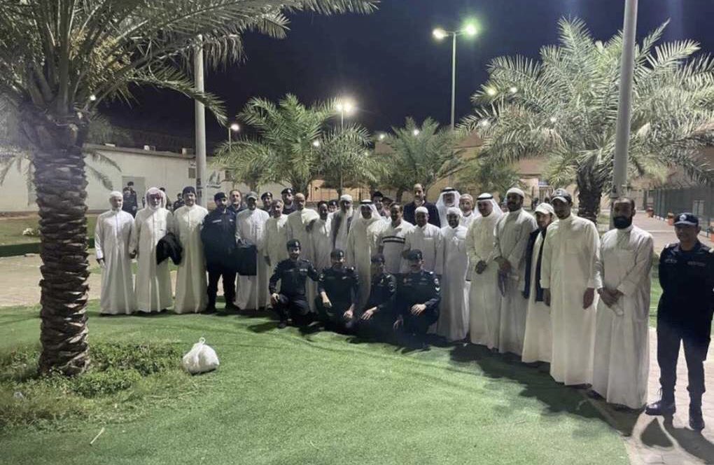 على عـــز و معــــزة ياشمر 

#تشاورية_شمر