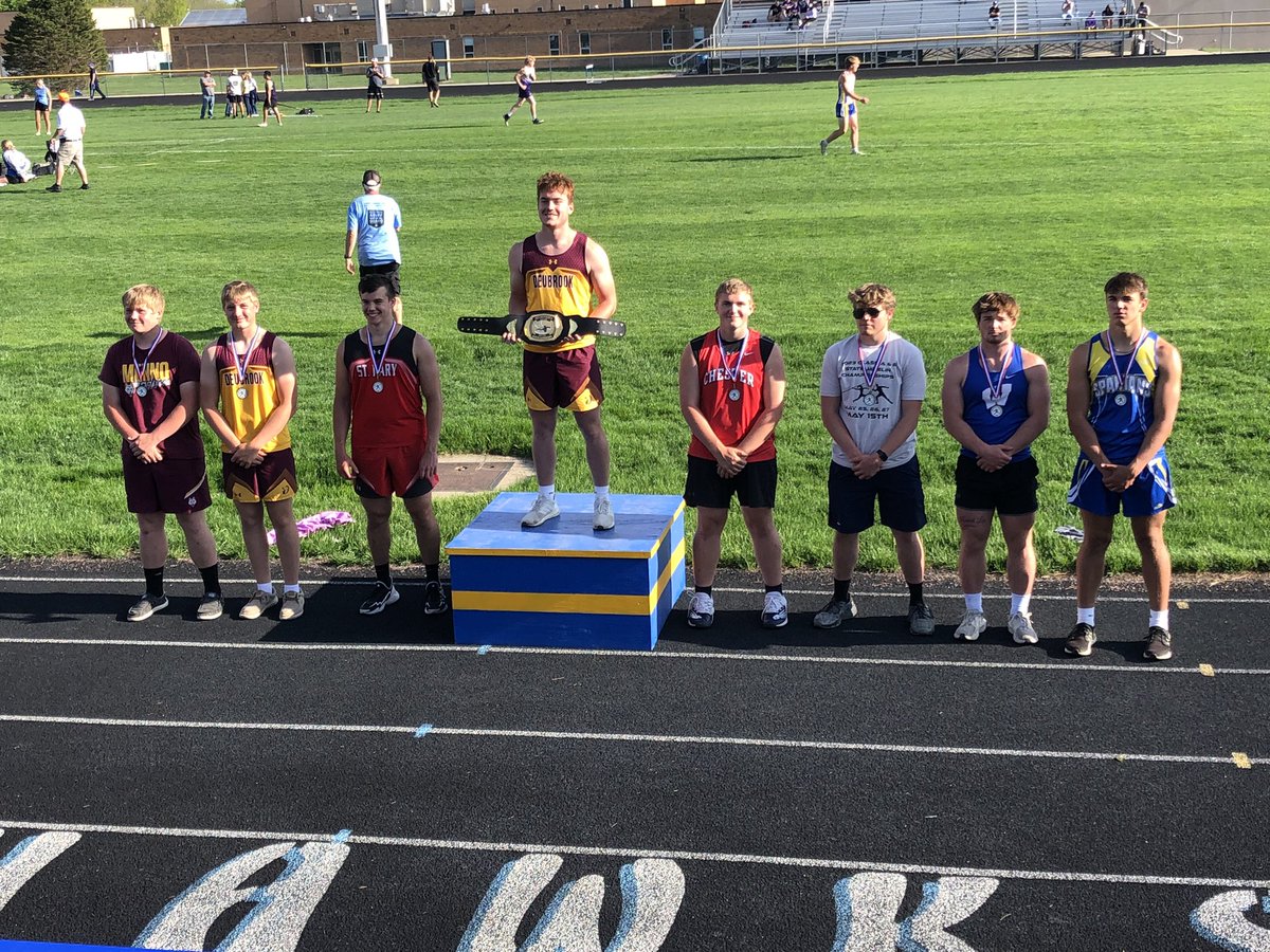 chesterflyert_f's tweet photo. HUGE PR for JD today at State Jav! JD is the State runner-up in the javelin throwing 144’8”! Congrats JD on an outstanding performance today! https://t.co/oXu5Bgkb5a