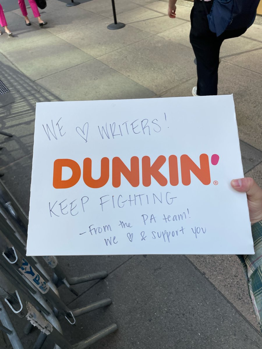 Writers Guild of America East tweet media