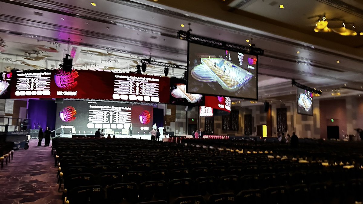 rwang0's tweet image. MyPOV: big stage here @IngramMicroInc #IngramMicroGCIS23