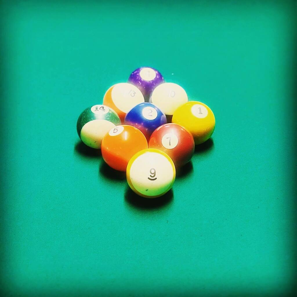 OBannonsPub's tweet photo. Monday nights
 #9ball #pool #tourney
 7pm
.
.
#9ballpool #fun #mondaynight #alldrinksarespecial #thebaryouvebeenpracticingfor #telluride #offseason #visittellus ride https://t.co/VP7Jc3r3dq
