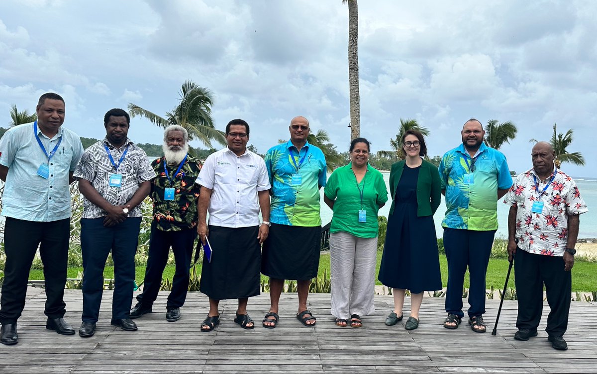 spc_cps's tweet photo. @spc_cps looks forward to working with Papua New Guinea 🇵🇬 endorsed by Ministers as the next host for the 6th Pacific Energy and Maritime Transport Ministerial meeting in 2026. SPC’s Director #GEMDiv Rhonda Robinson and team met with them to discuss our work and the way forward. https://t.co/Ypmk4MuoWj