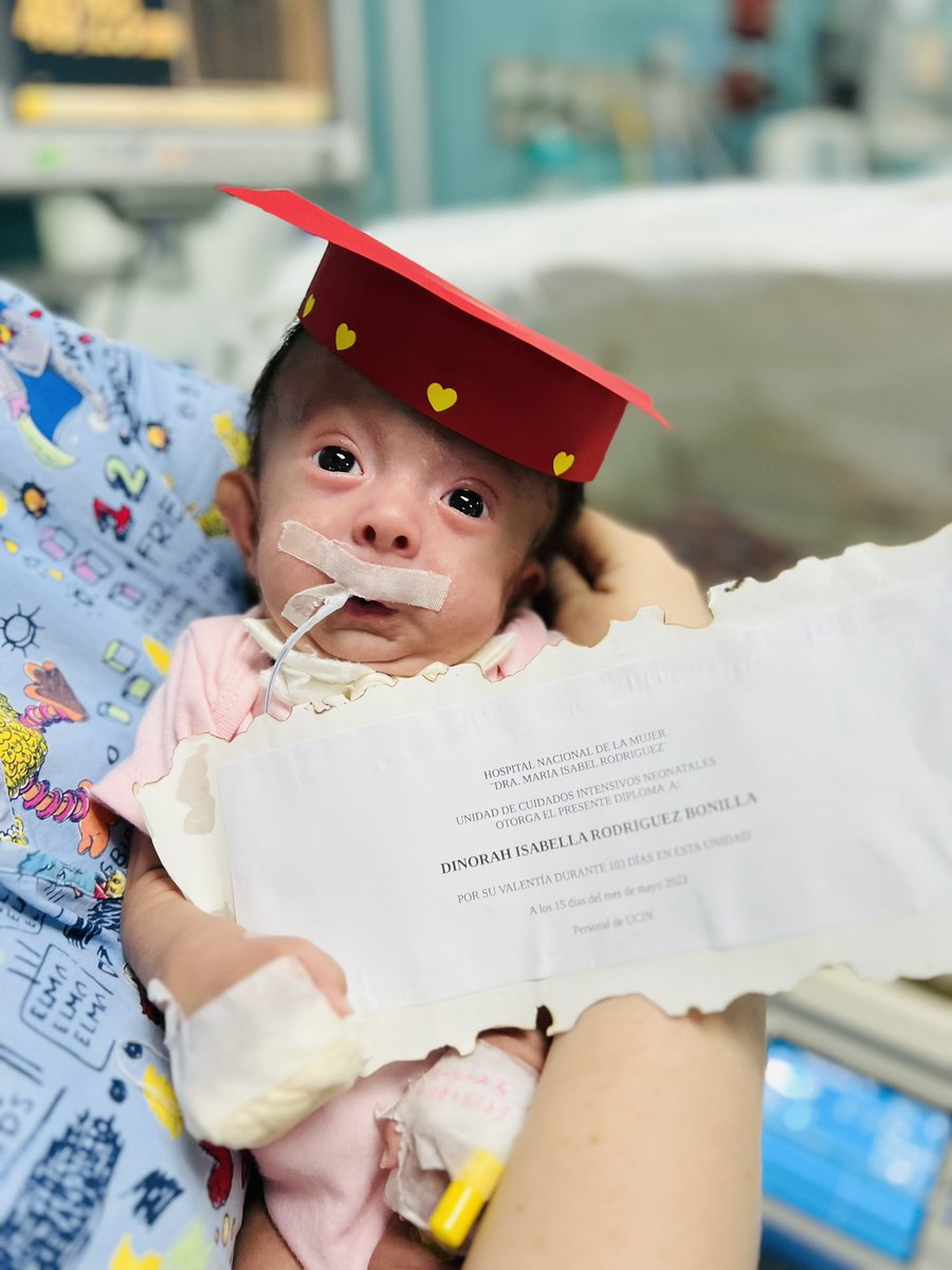 magikarp_q's tweet photo. Dinorah
Después de 103 días de la Unidad de Cuidados Intensivos Neonatales del Hospital Nacional de la Mujer, hoy se va graduada a su casita.
(Foto con permiso se la mami) https://t.co/JviWwLsF0b