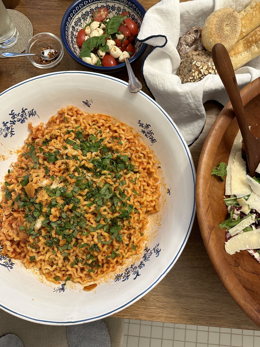 Pollan Family Table tweet media