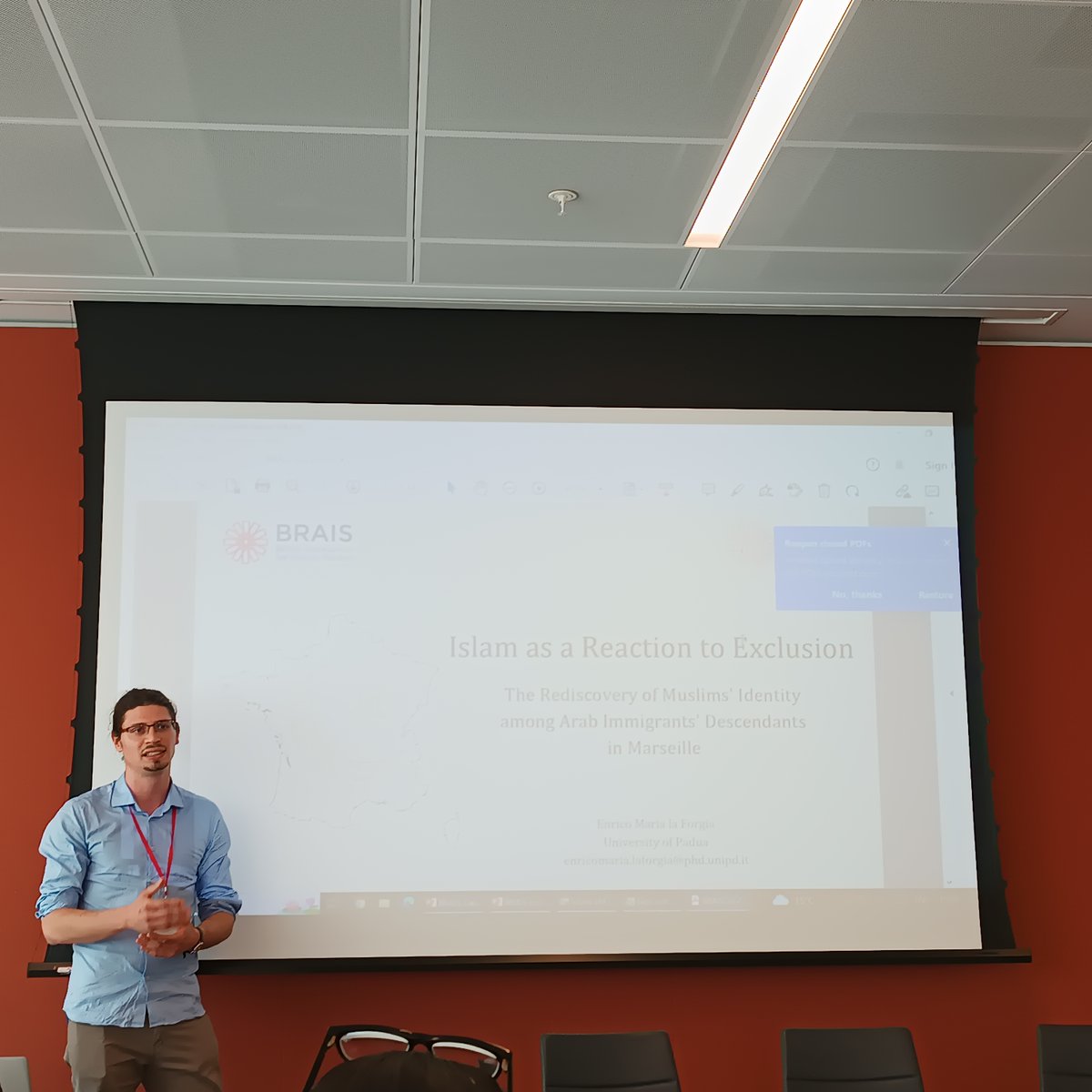 rob_sharples's tweet photo. Enjoying a really thought-provoking panel on power and otherness and exclusion at @BRAIS_UK conference https://t.co/yXY98L8m1o