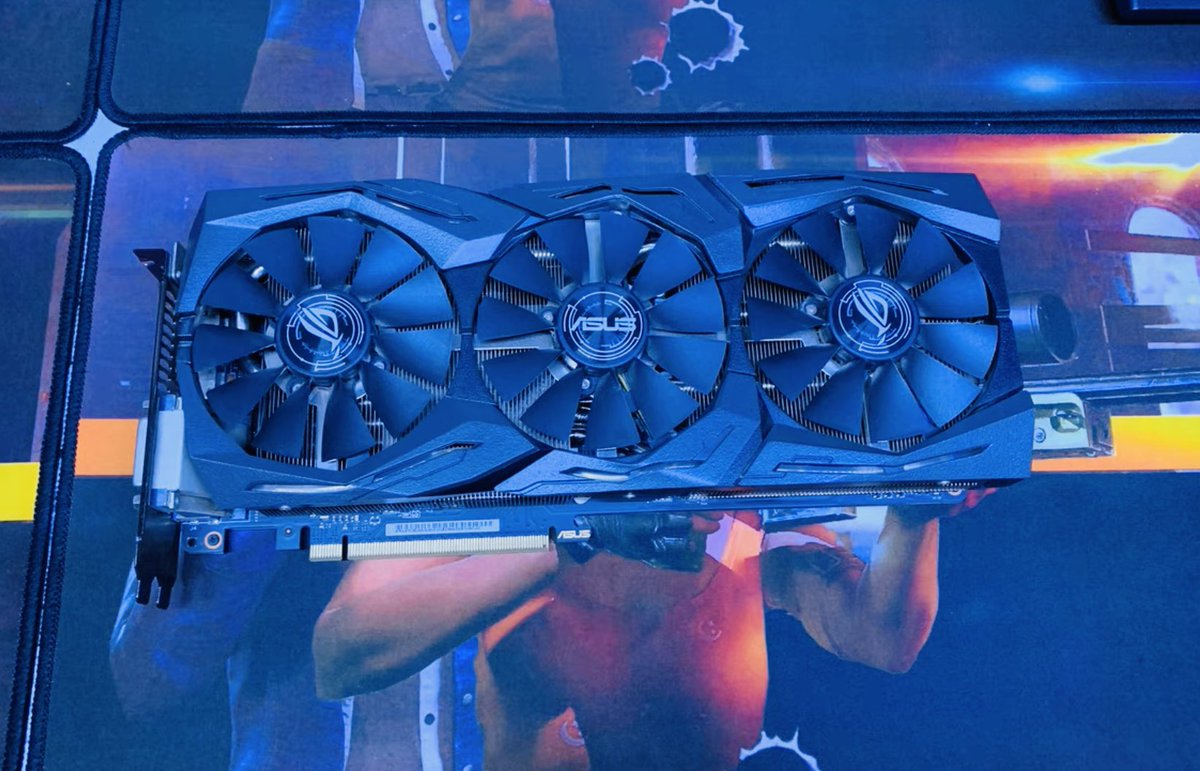 BWTHOMAS_NZ's tweet photo. What's it worth now ? ASUS ASTRIX ROG GTX 1080? https://t.co/nc0nIaeckz