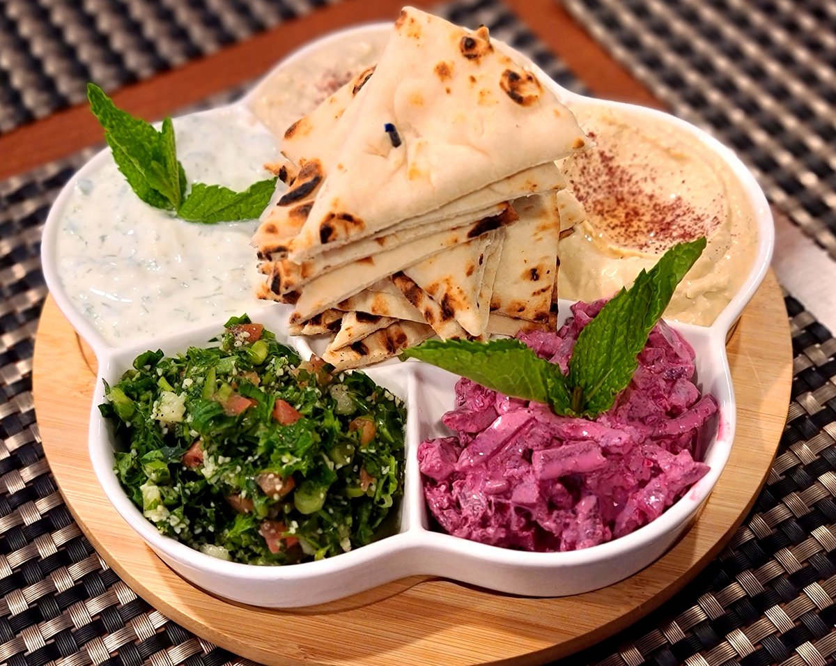 Rambo Rachel (🌽) on Twitter "You guys. Look at this appetizer platter