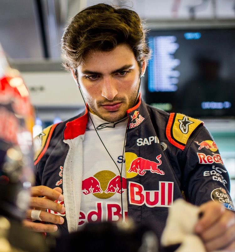Carlos55edits's tweet photo. Toro Rosso Carlos 😍 https://t.co/xrPGxdHxbH