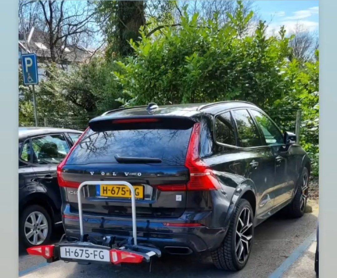 oudleusenveilig's tweet photo. Dit voertuig is van zondag op maandag gestolen in Dalfsen, maandagochtend is rond 07.30uur dit voertuig waargenomen bij de  stuw Oudleusen. 

Wie heeft Info? 0900 8844 https://t.co/pYEZEFofCp