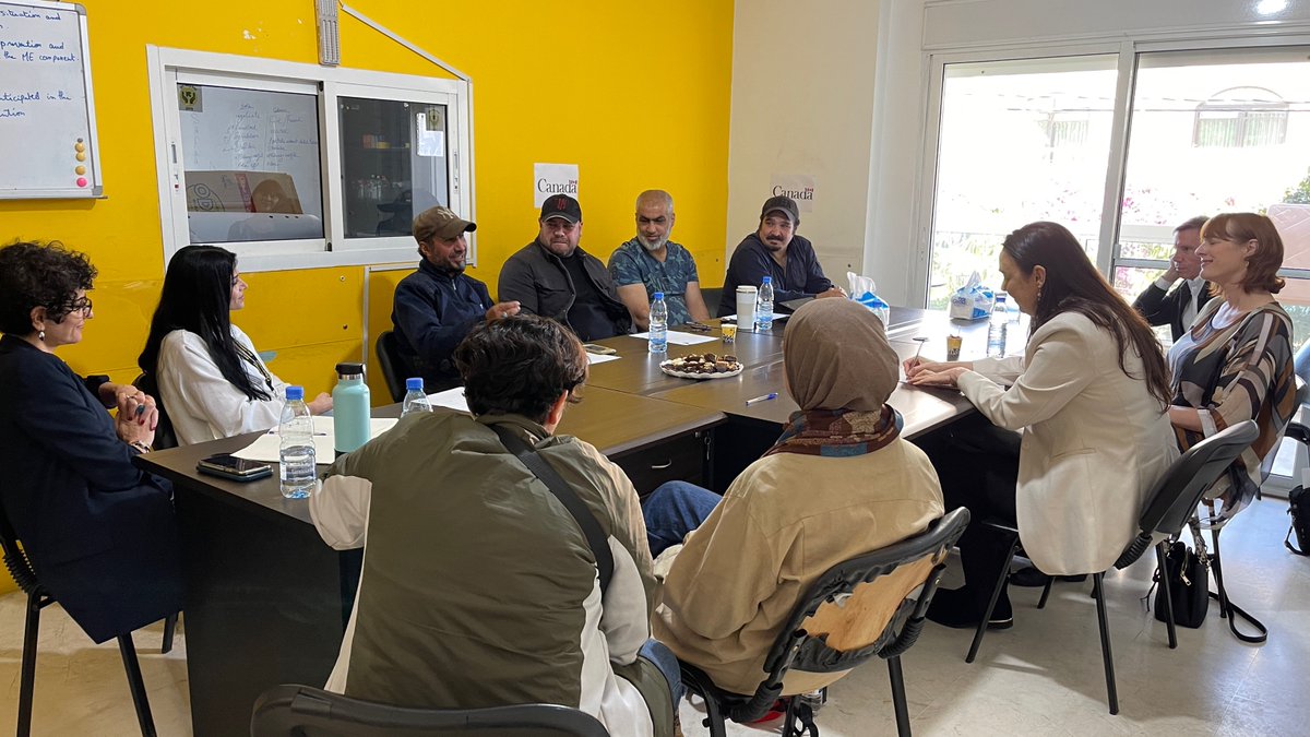 Ambassador of @canadalebanon has recently met with male champions of the Male Engagement Toolkit training sessions during her visit to <a href="/RESCUEorg/">IRC - International Rescue Committee</a>'s Women’s Protection &amp; Empowerment Program. The Canada-funded sessions are implemented by <a href="/Lecorvaw/">LECORVAW</a>, our partner in northern #Lebanon.
