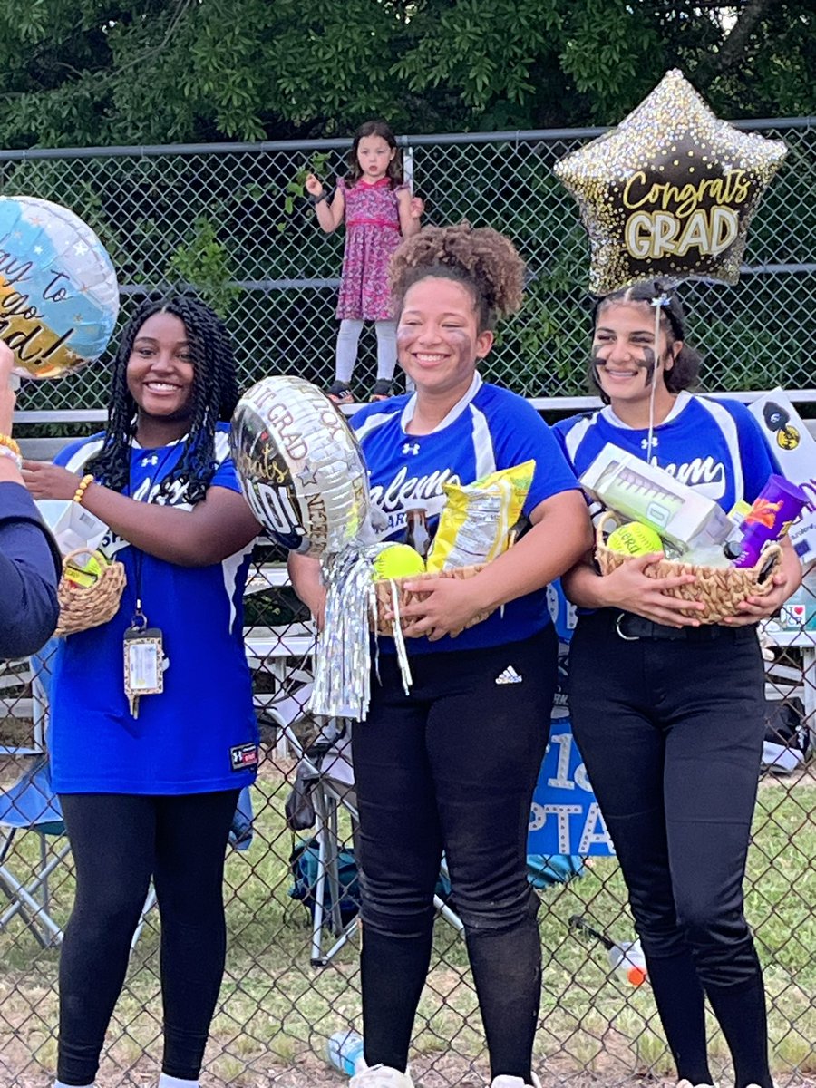 Stephanie Nader tweet media