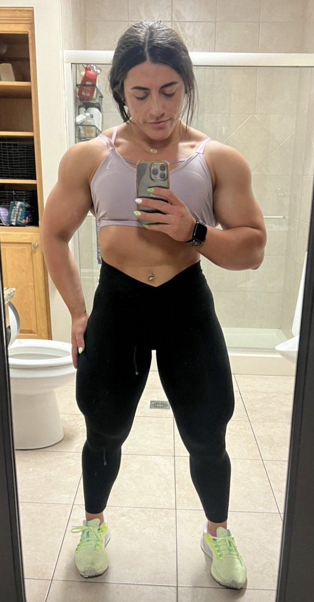 Female Muscle Fan on Twitter: "Hunter Henderson @HunterHendie"